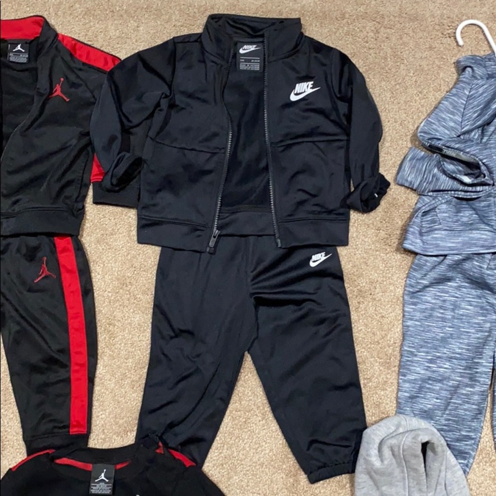 Nike tracksuit black and white